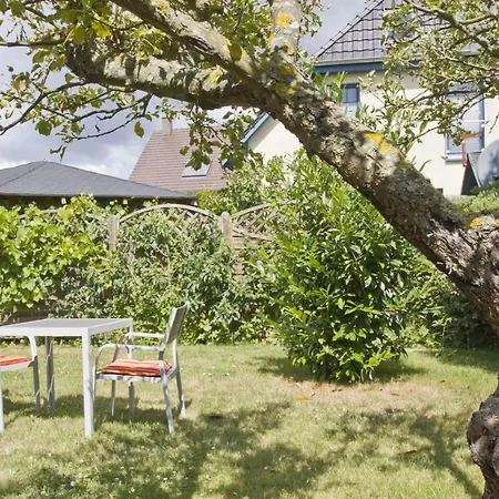Apartment Ruhige Lage Nah Am Meer, Gartennutzung - Auszeit 02 Alt Reddevitz